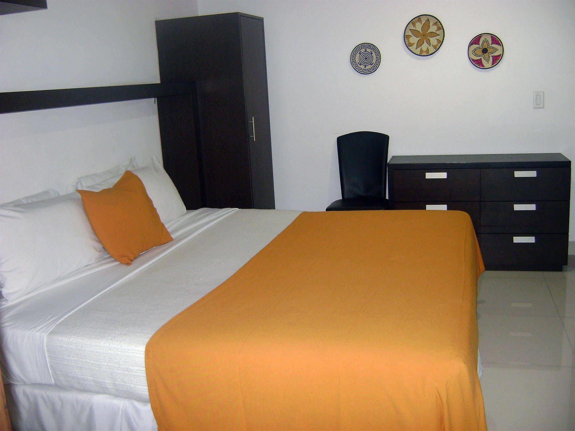 Az Hotel And Suites مدينة باناما المظهر الخارجي الصورة